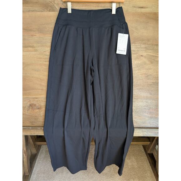 Athleta Pants Women Medium Black Breathable Wicking Venice Wide Leg Pull On NWT - Picture 1 of 3